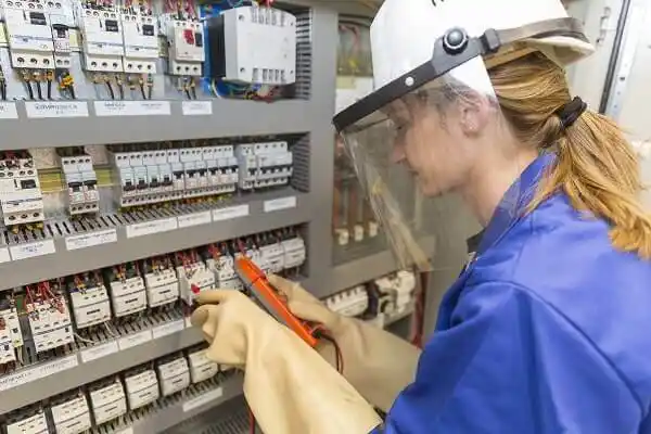 electrician Laguna Hills